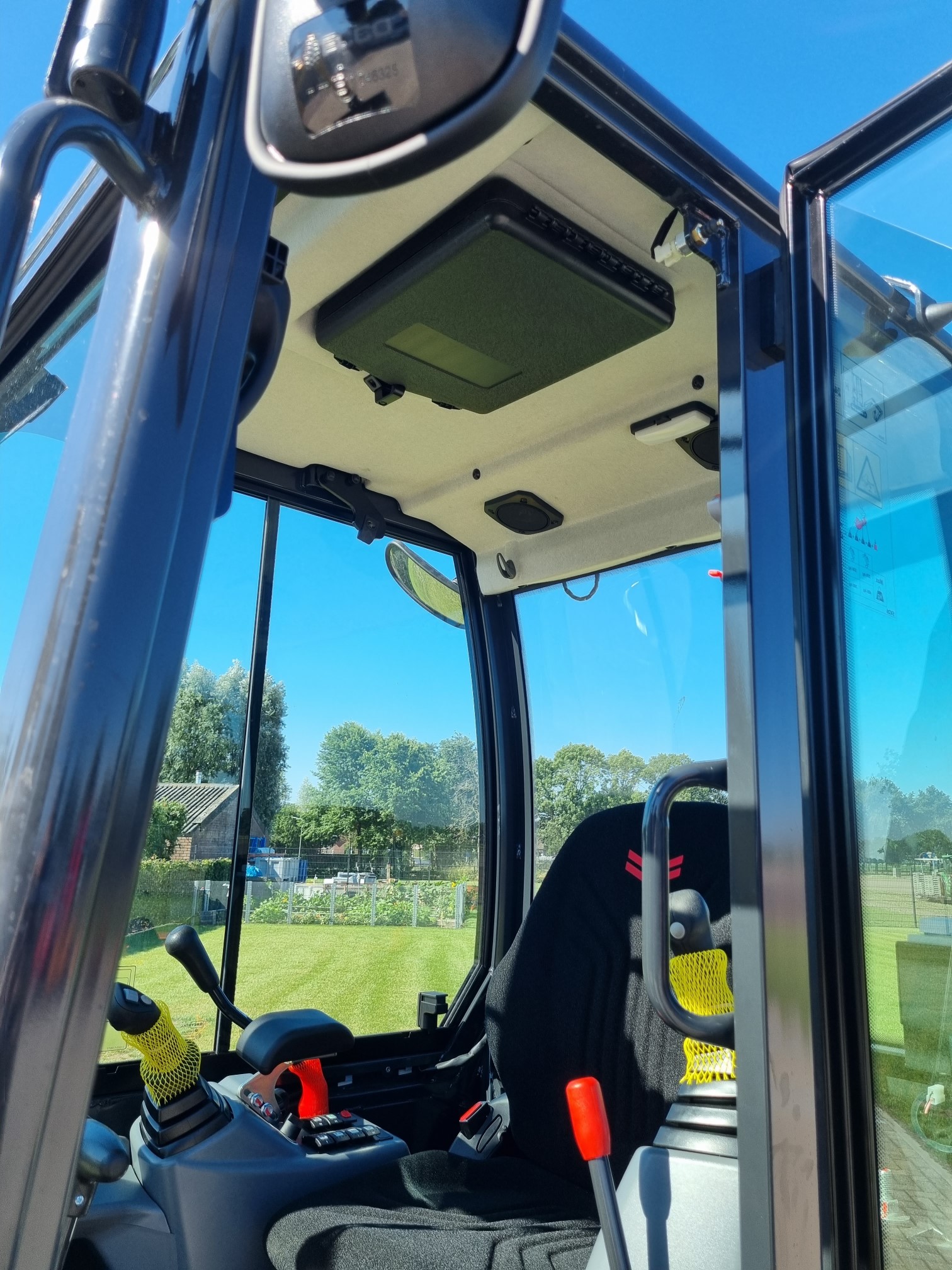 Nieuwe Yanmar SV26 minigraver, zeer compleet uitgevoerd, overjarig! VERKOCHT! - Afbeelding 11