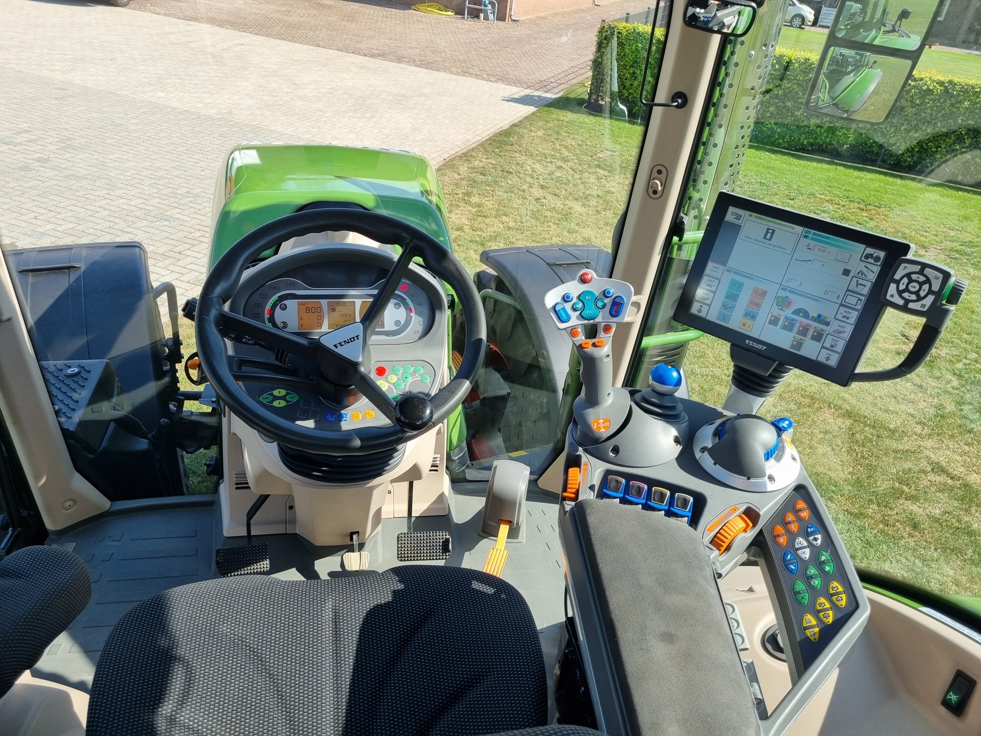 Fendt 724 Profi Plus S4, als nieuw, ex les tractor! VERKOCHT! - Afbeelding 10