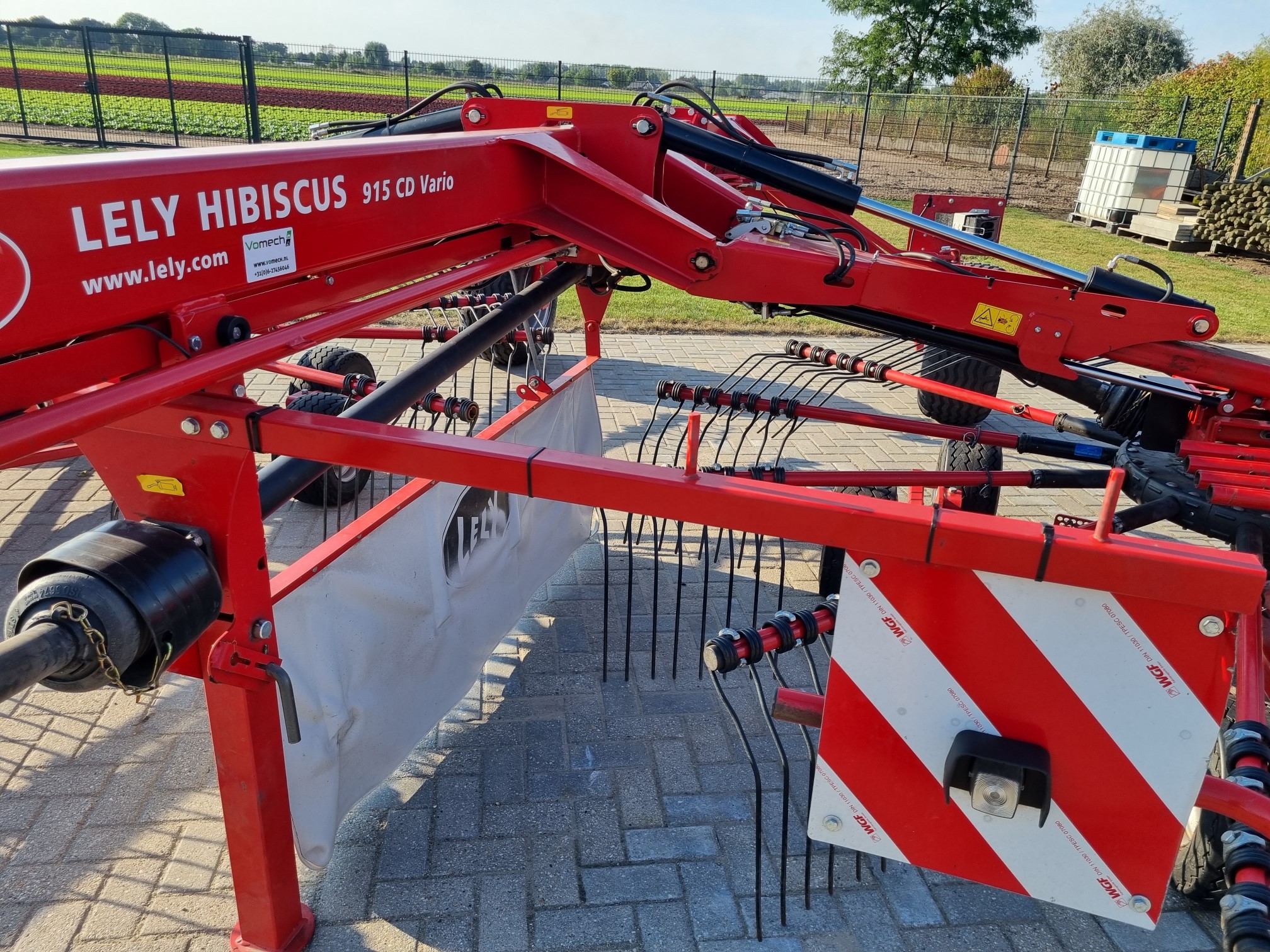 Lely Hibiscus 915 CD Vario, zeer nette machine, van eerste eigenaar! VERKOCHT! - Afbeelding 4