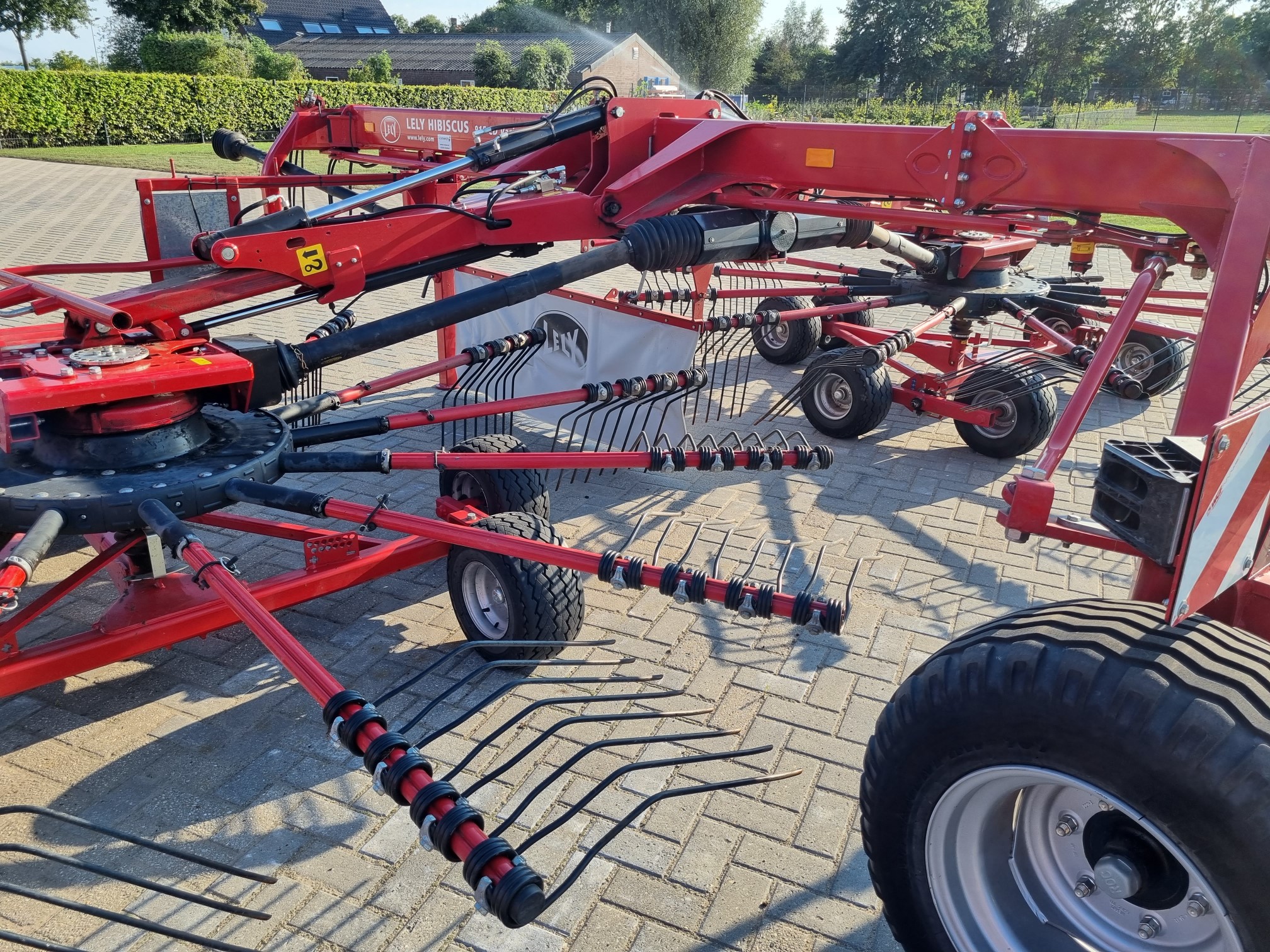 Lely Hibiscus 915 CD Vario, zeer nette machine, van eerste eigenaar! VERKOCHT! - Afbeelding 6