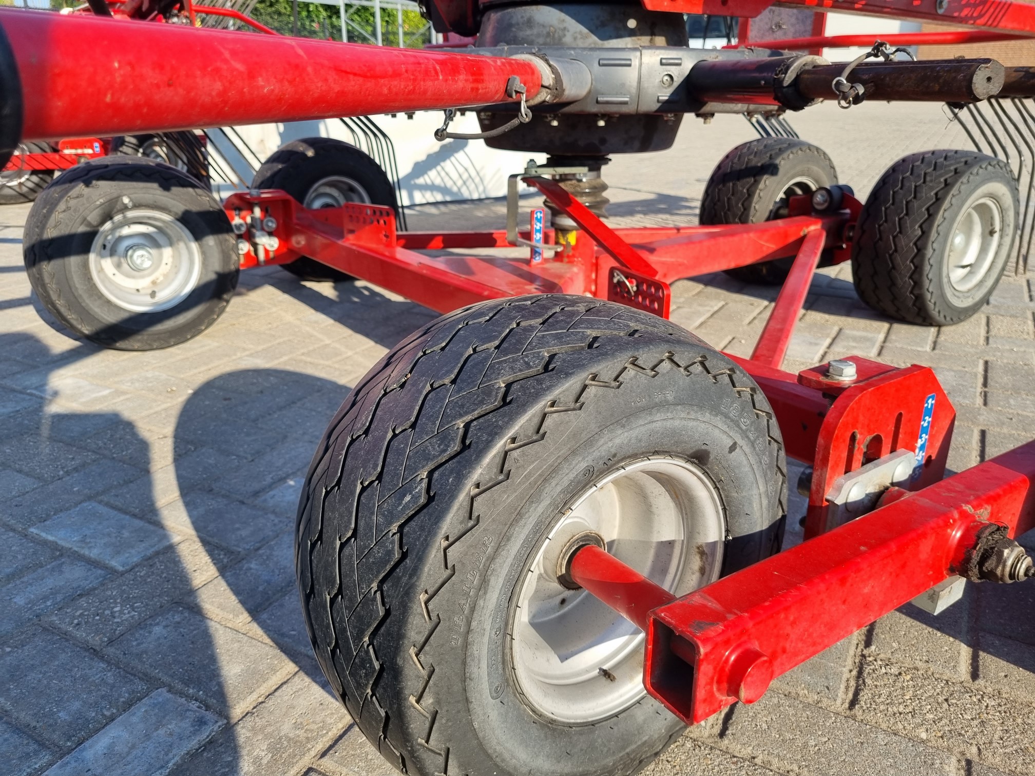 Lely Hibiscus 915 CD Vario, zeer nette machine, van eerste eigenaar! VERKOCHT! - Afbeelding 8