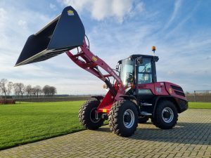 Yanmar V80 met bak en lepels, VERKOCHT!