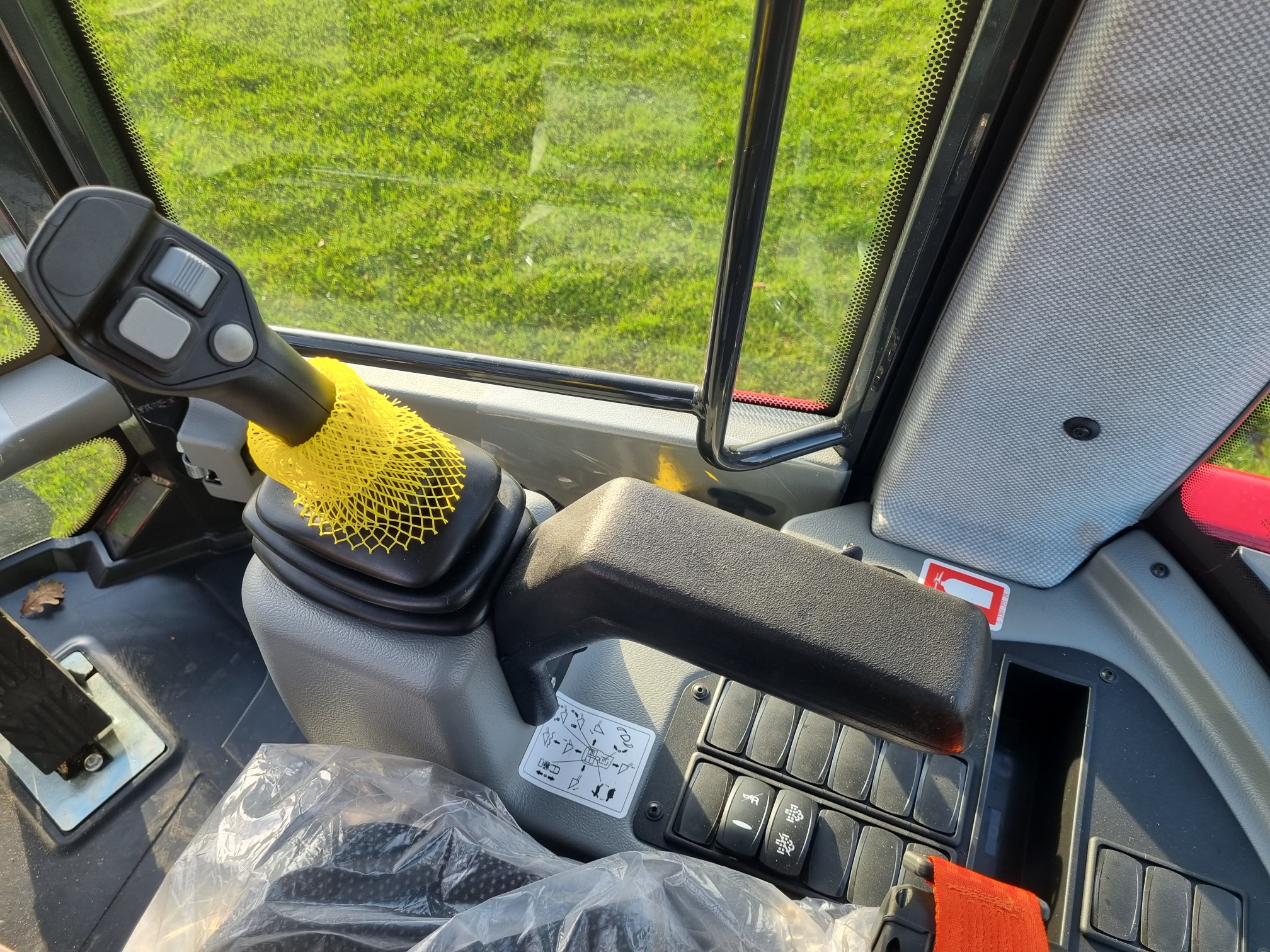 Yanmar V80 met bak en lepels, VERKOCHT! - Afbeelding 6