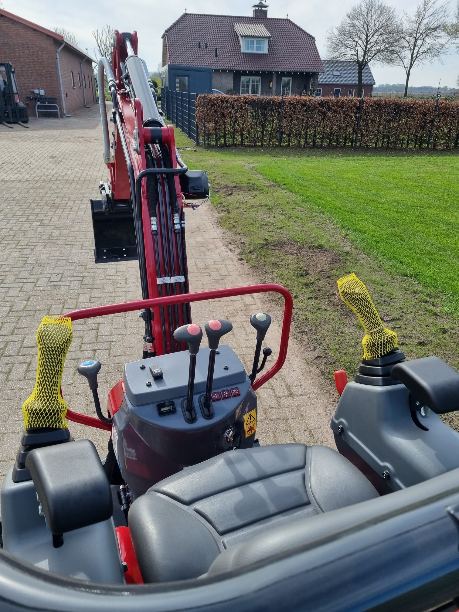 Yanmar Vio12 met 3 bakken, VERKOCHT! - Afbeelding 2