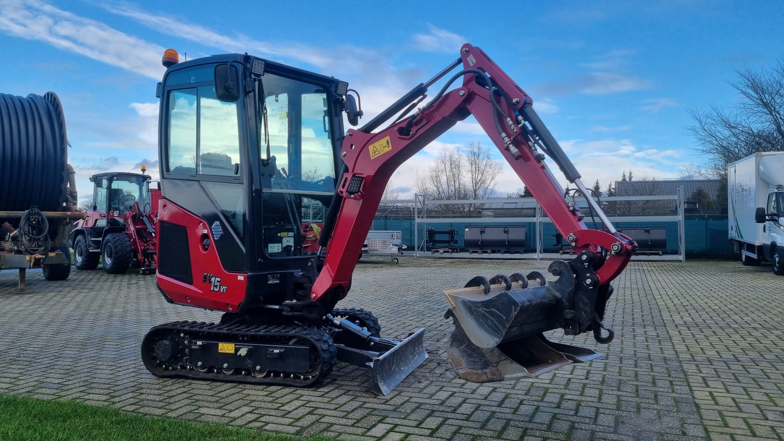 Yanmar SV15 vt minigraver, Als nieuw, 138 uur! VERKOCHT! - Afbeelding 2