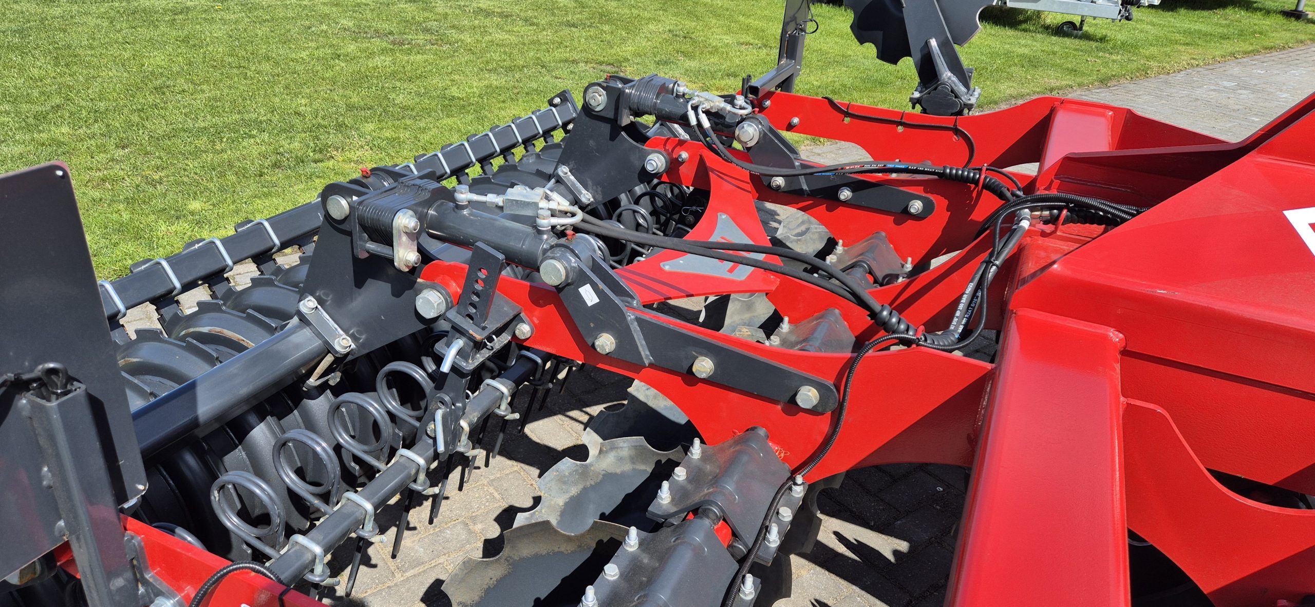 Metal-fach U740 3m Schijveneg, Uitstekend bewerkingsresultaat, Demo! VERKOCHT! - Afbeelding 4