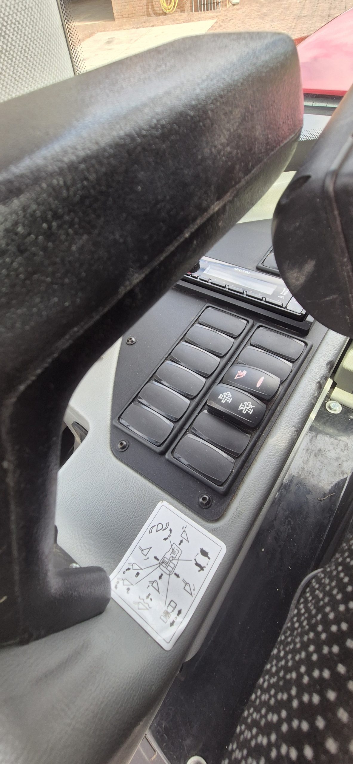 Yanmar V100, Jong gebruikt, Zeer compleet! - Afbeelding 11