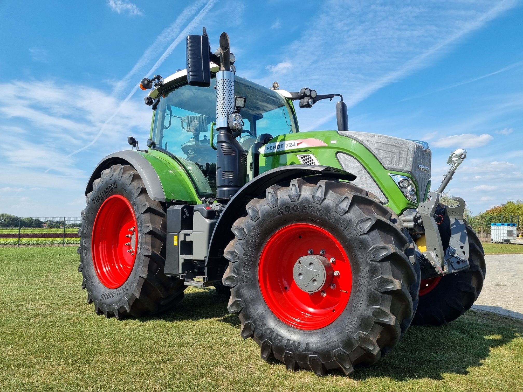 Fendt 724 Profi Plus S4, als nieuw, ex les tractor! VERKOCHT!