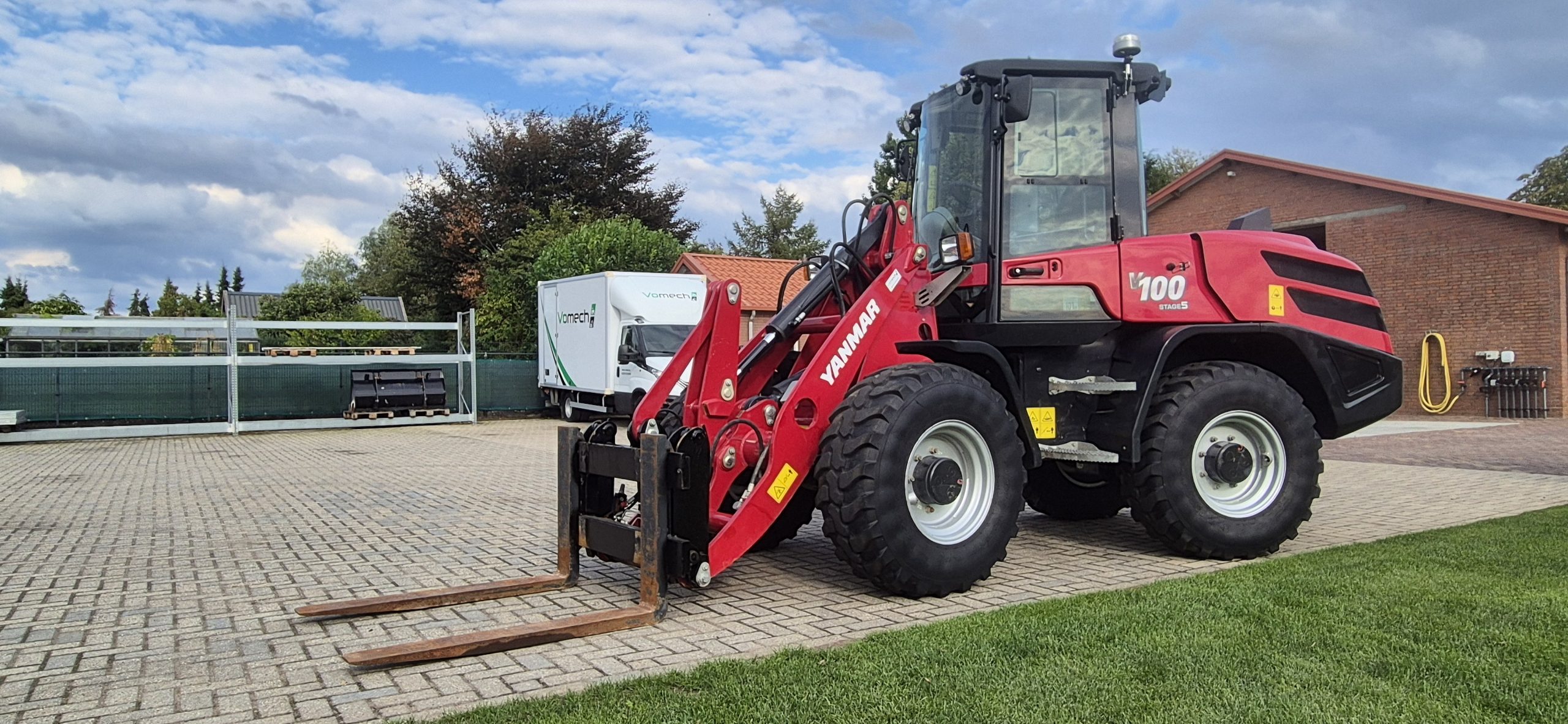 Yanmar V100, Jong gebruikt, Zeer compleet!